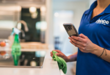 Running A Cleaning Business From Your Phone Without Cutting Corners